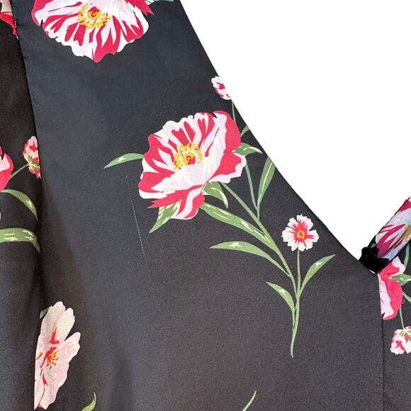 Chelsea28 Women's Floral Print V Neck Short Sleeve Romper Black Red Size Small - Picture 14 of 16